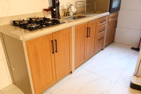 Apartamento à venda com 43m², 2 quartos e sem vagaCozinha e Área de Serviço