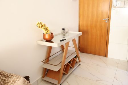 Sala de apartamento à venda com 2 quartos, 43m² em Vila Ivone, São Paulo