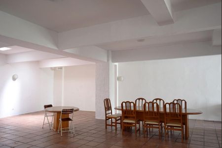 Apartamento à venda com 78m², 2 quartos e 1 vagaSalão de Festas