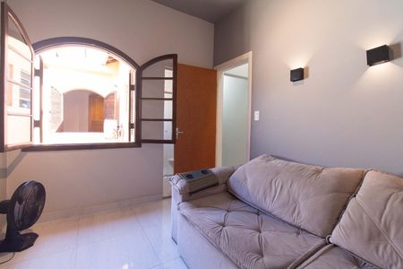 Suite de casa para alugar com 2 quartos, 80m² em Jardim da Gloria, São Paulo