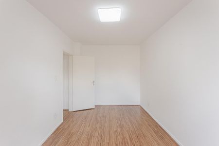 Apartamento à venda com 45m², 1 quarto e sem vaga Apartamento à venda com 45m², 1 quarto e sem vagaQuarto