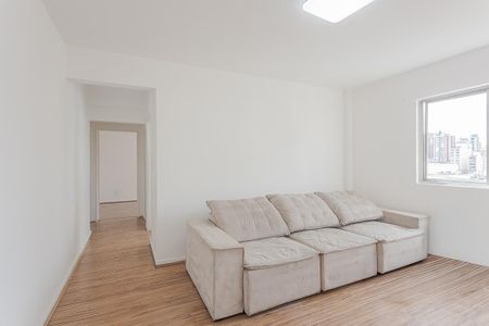 Apartamento à venda com 45m², 1 quarto e sem vaga Apartamento à venda com 45m², 1 quarto e sem vagaSala