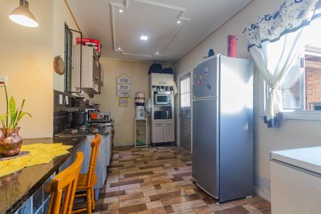 Casa à venda com 110m², 2 quartos e 2 vagas Casa à venda com 110m², 2 quartos e 2 vagasCozinha