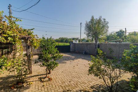 Casa à venda com 110m², 2 quartos e 2 vagas Casa à venda com 110m², 2 quartos e 2 vagasVista