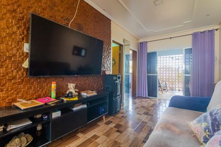 Sala de casa à venda com 2 quartos, 110m² em Hípica, Porto Alegre