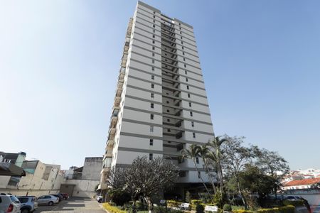 Apartamento à venda com 70m², 3 quartos e 1 vaga Apartamento à venda com 70m², 3 quartos e 1 vagaFachada