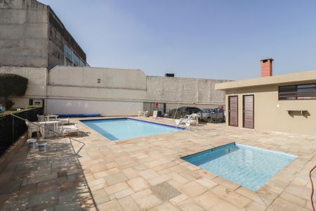 Apartamento à venda com 70m², 3 quartos e 1 vaga Apartamento à venda com 70m², 3 quartos e 1 vagaPiscina