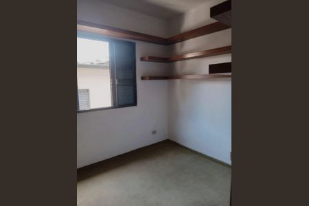 Casa à venda com 100m², 3 quartos e 2 vagasQuarto