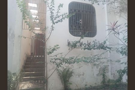 Casa à venda com 100m², 3 quartos e 2 vagasÁrea externa