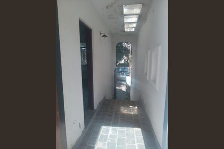 Casa à venda com 100m², 3 quartos e 2 vagasÁrea externa
