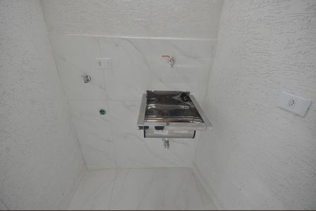 Casa para alugar com 30m², 1 quarto e sem vagaÁrea de Serviço
