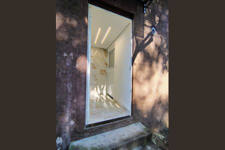 Casa para alugar com 30m², 1 quarto e sem vaga