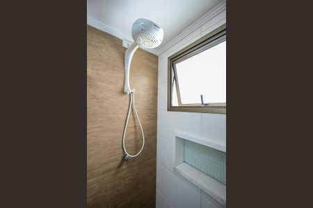 Apartamento para alugar com 114m², 3 quartos e 2 vagasChuveiro do Banheiro 