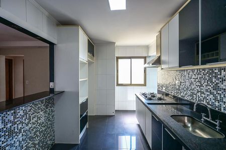 Apartamento para alugar com 114m², 3 quartos e 2 vagasCozinha