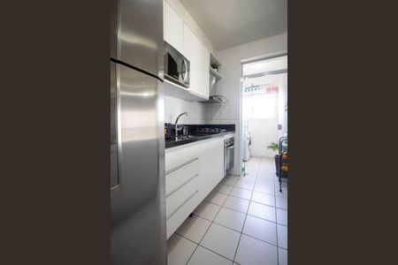 Apartamento à venda com 67m², 2 quartos e 2 vagas Apartamento à venda com 67m², 2 quartos e 2 vagasCozinha