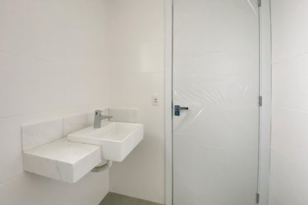 Apartamento à venda com 90m², 2 quartos e 2 vagasBanheiro da Suíte 1