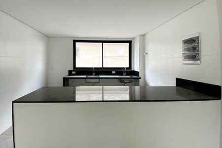 Apartamento à venda com 90m², 2 quartos e 2 vagasCozinha