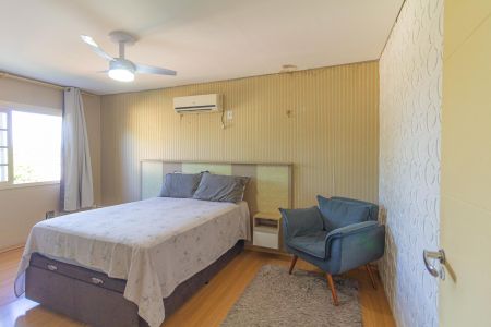 Casa para alugar com 250m², 4 quartos e 3 vagas Casa para alugar com 250m², 4 quartos e 3 vagasQuarto 2 - Suíte