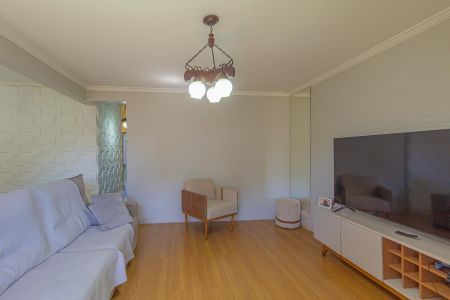 Casa para alugar com 250m², 4 quartos e 3 vagas Casa para alugar com 250m², 4 quartos e 3 vagasSala