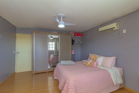 Casa para alugar com 250m², 4 quartos e 3 vagas Casa para alugar com 250m², 4 quartos e 3 vagasQuarto 1