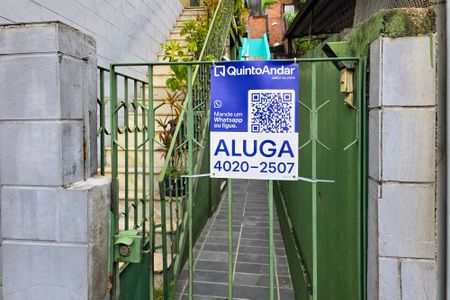 Casa para alugar com 40m², 1 quarto e sem vagaplaca