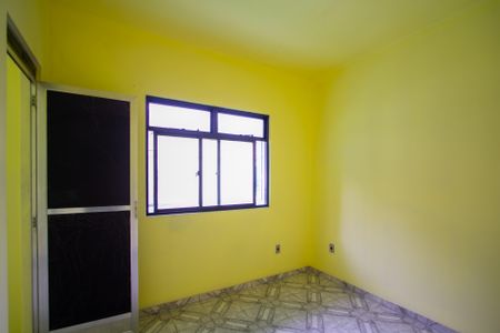 Quarto de casa para alugar com 1 quarto, 40m² em Fundos, São Gonçalo