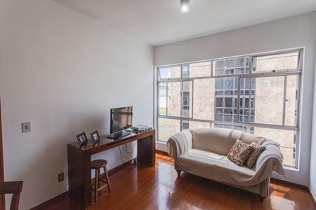 Sala de apartamento à venda com 2 quartos, 115m² em Funcionários, Belo Horizonte