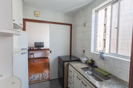 Apartamento à venda com 115m², 2 quartos e 1 vagaCozinha