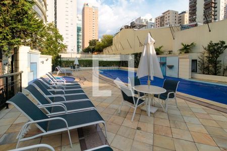 Apartamento à venda com 128m², 3 quartos e 3 vagasÁrea comum - Piscina