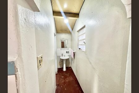 Casa à venda com 800m², 2 quartos e 5 vagasBanheiro