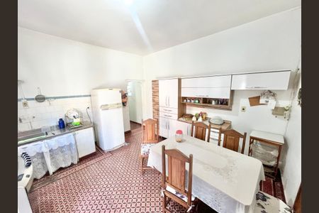 Casa à venda com 800m², 2 quartos e 5 vagasCozinha