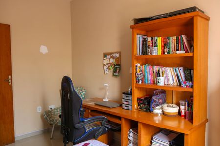 Casa de condomínio à venda com 150m², 3 quartos e 1 vaga Casa de condomínio à venda com 150m², 3 quartos e 1 vagaQuarto 2