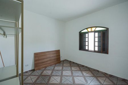 Quarto 1 de casa para alugar com 4 quartos, 200m² em Cidade Dutra, São Paulo