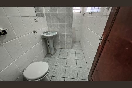 Casa para alugar com 200m², 4 quartos e 3 vagasBanheiro