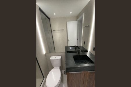 Banheiro de apartamento para alugar com 1 quarto, 40m² em Partenon, Porto Alegre