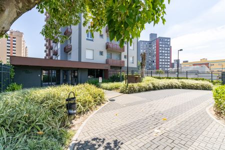 Apartamento para alugar com 40m², 1 quarto e 1 vaga Apartamento para alugar com 40m², 1 quarto e 1 vagaFachada