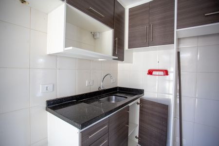 Cozinha de apartamento para alugar com 3 quartos, 66m² em Guatupê, São José dos Pinhais