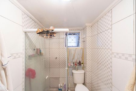 Banheiro  de apartamento à venda com 2 quartos, 50m² em Vila Bela Vista, Santo André