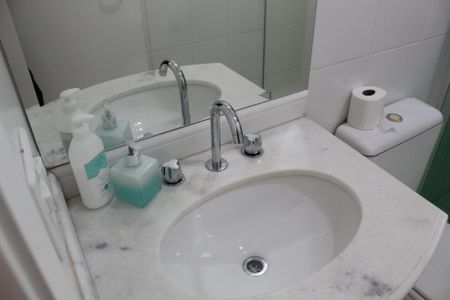 Casa de condomínio para alugar com 173m², 3 quartos e 3 vagasLavabo