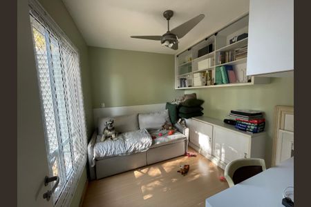 Casa de condomínio para alugar com 173m², 3 quartos e 3 vagasQuarto 2