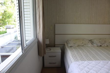 Casa de condomínio para alugar com 173m², 3 quartos e 3 vagasSuíte 1