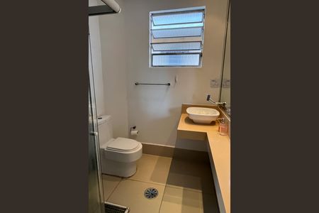 Apartamento para alugar com 70m², 2 quartos e 1 vaga Apartamento para alugar com 70m², 2 quartos e 1 vagaBanheiro