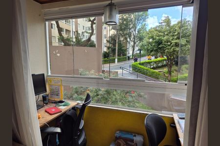 Apartamento à venda com 65m², 3 quartos e 1 vaga Apartamento à venda com 65m², 3 quartos e 1 vagaVaranda