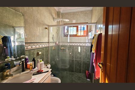 Casa à venda com 250m², 3 quartos e 2 vagas