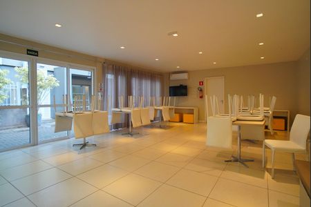 Apartamento à venda com 60m², 2 quartos e 1 vagaÁrea Comum - Salão de Festas