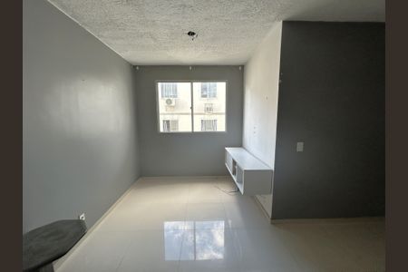 Sala de apartamento para alugar com 2 quartos, 48m² em Pavuna, Nilópolis