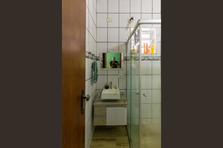Casa à venda com 280m², 4 quartos e 1 vagaBanheiro Social