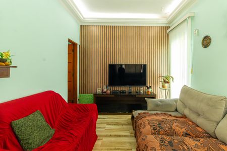 Sala de casa à venda com 4 quartos, 280m² em Chácara Seis de Outubro, São Paulo