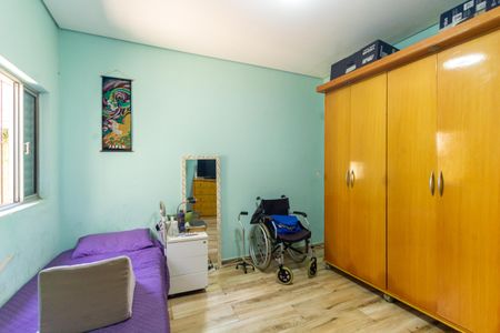 Casa à venda com 280m², 4 quartos e 1 vagaSuíte 2