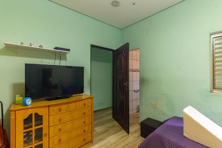 Casa à venda com 280m², 4 quartos e 1 vagaSuíte 2